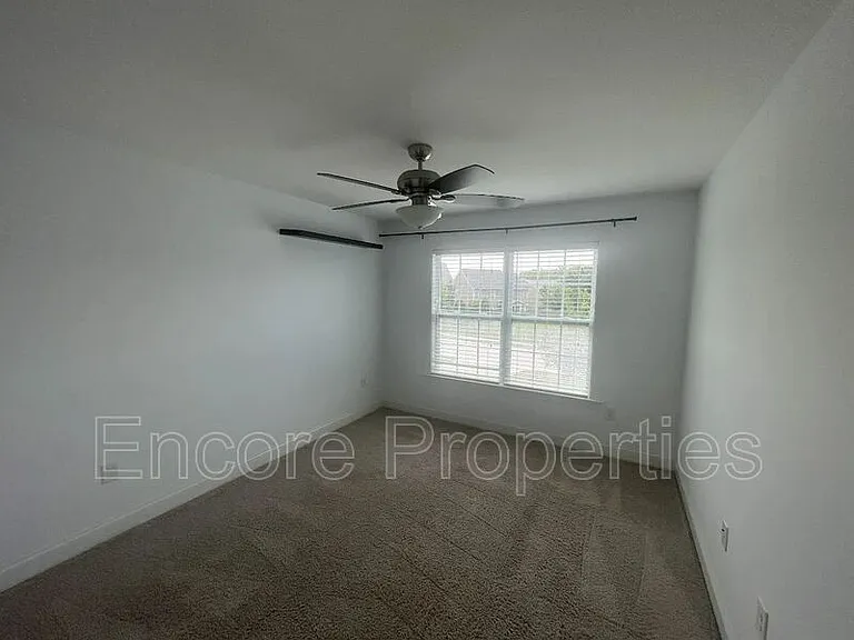 1324 Forest Fern Ln — Photo 14
