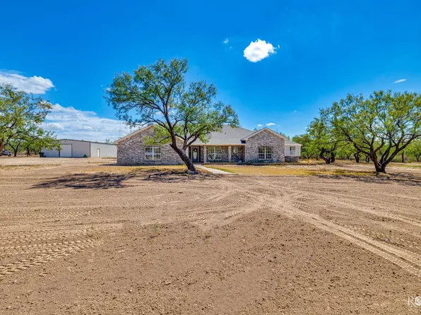 11561 Twin Lakes Ln, San Angelo, TX 76904