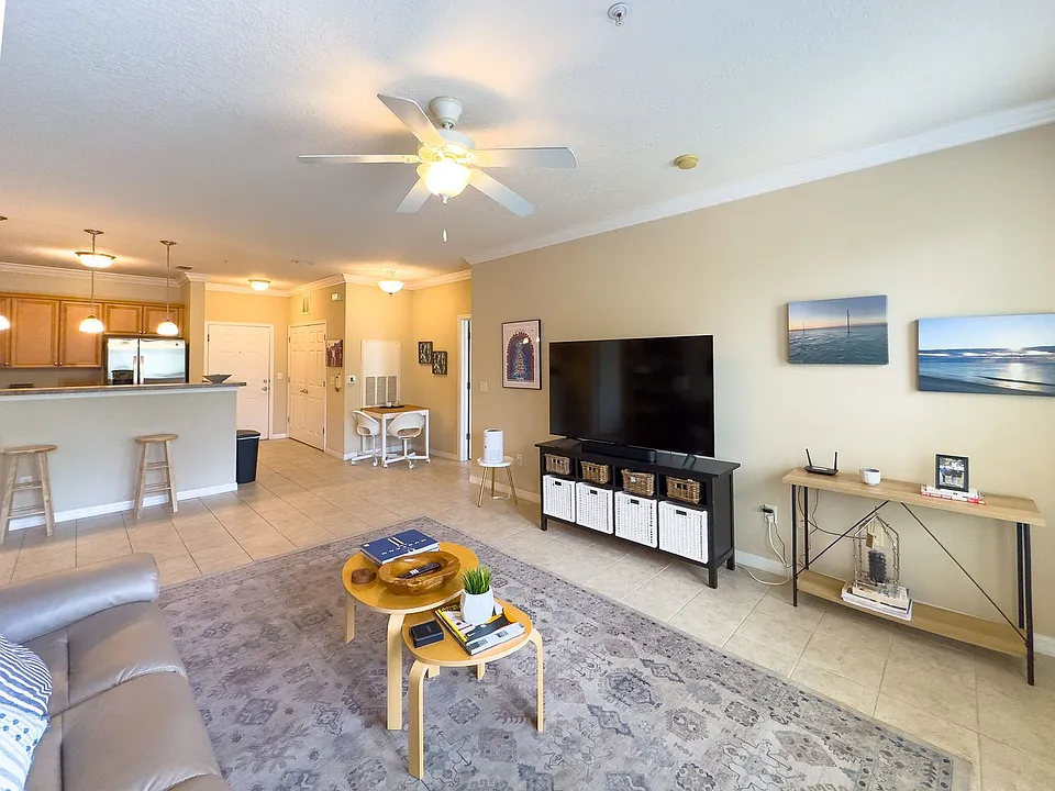 1185 SW 9th Rd #311