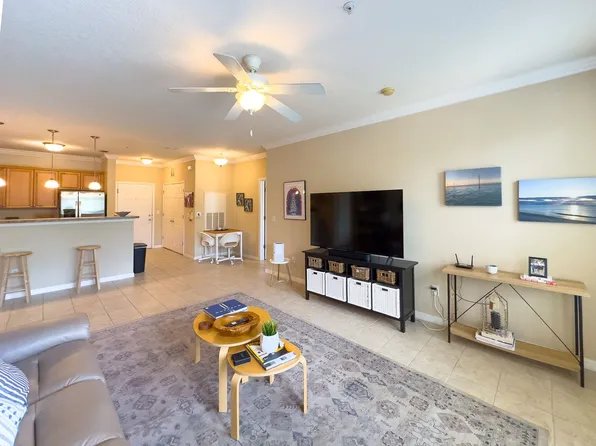 1185 SW 9th Rd, Gainesville, FL
