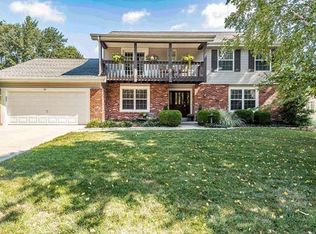 29 Connemara Rd, Saint Peters, MO 63376