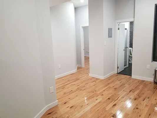 Rented by Bruma Realty LLC | media 9