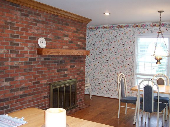 Eating area of kitchen