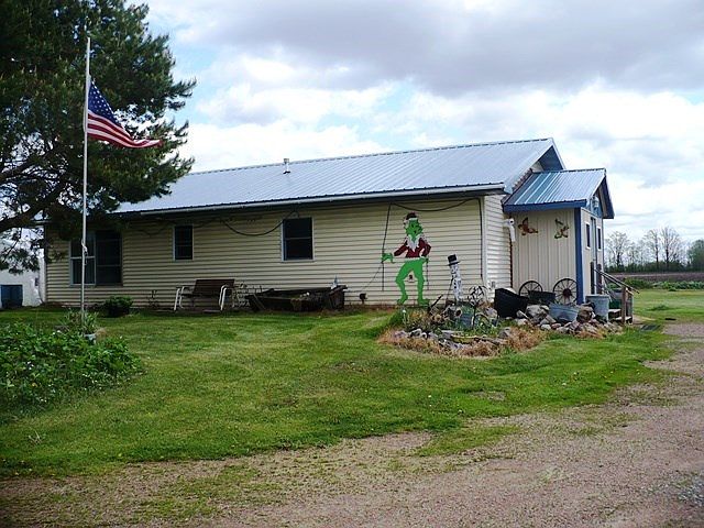 1st image of N13424 Pelsdorf Ave