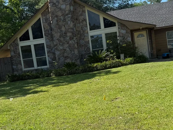 927 Sweetgum Dr, Gulfport, MS 39503