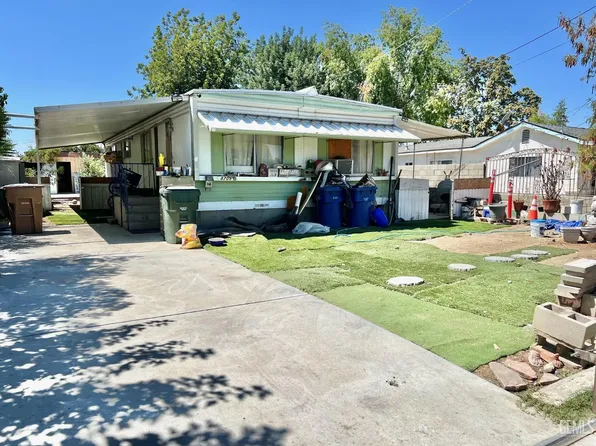 8705 Bonita Rd, Lamont, CA 93241