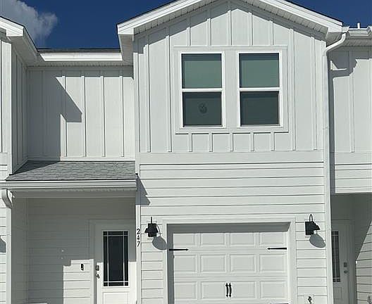 2nd image of 247 Sea Tern Ln