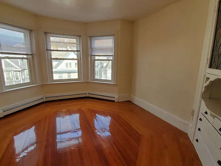 811 Washington St #3 — Photo 36