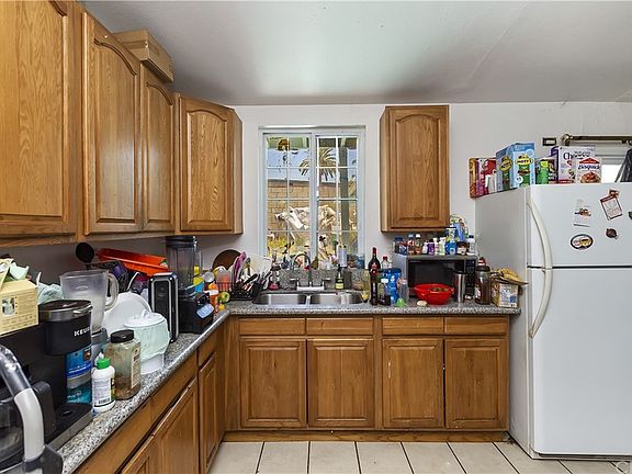 5th image of 532 Raminda Ave
