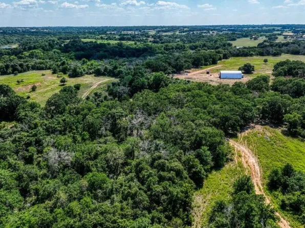 La Estada Dr, Weatherford, TX 76088