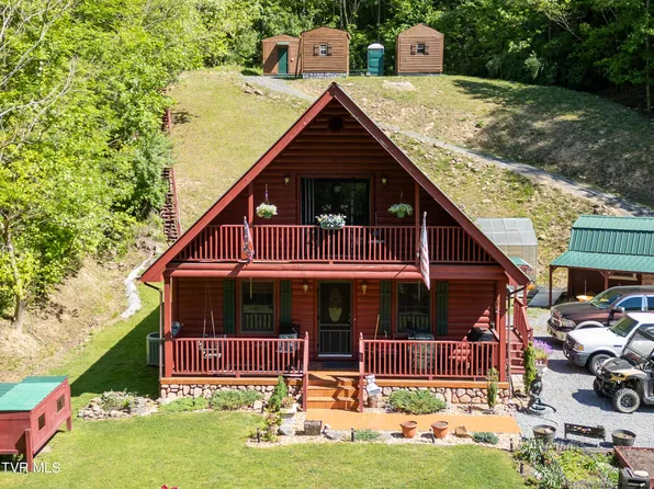 3421 Hoot Owl Rd, Grundy, VA 24614