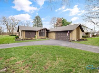 6623 Santo Ln, Maumee, OH 43537