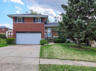 5717 N Glen Rd, Cincinnati, OH 45248