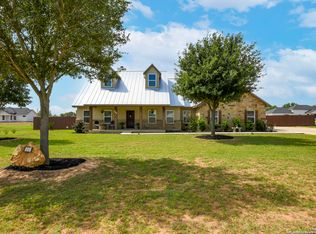 148 W Tree Farm Dr, Lytle, TX 78052