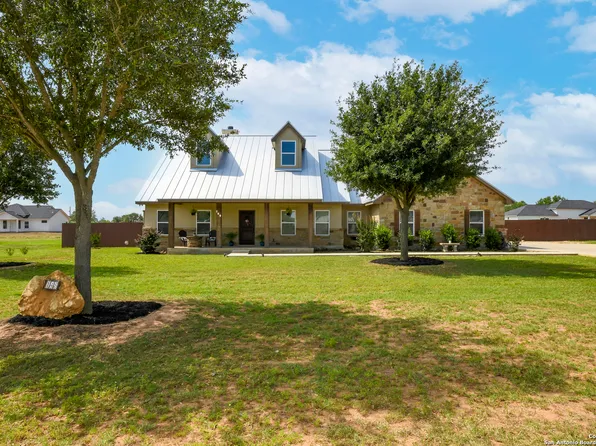 148 W TREE FARM DR, Lytle, TX 78052