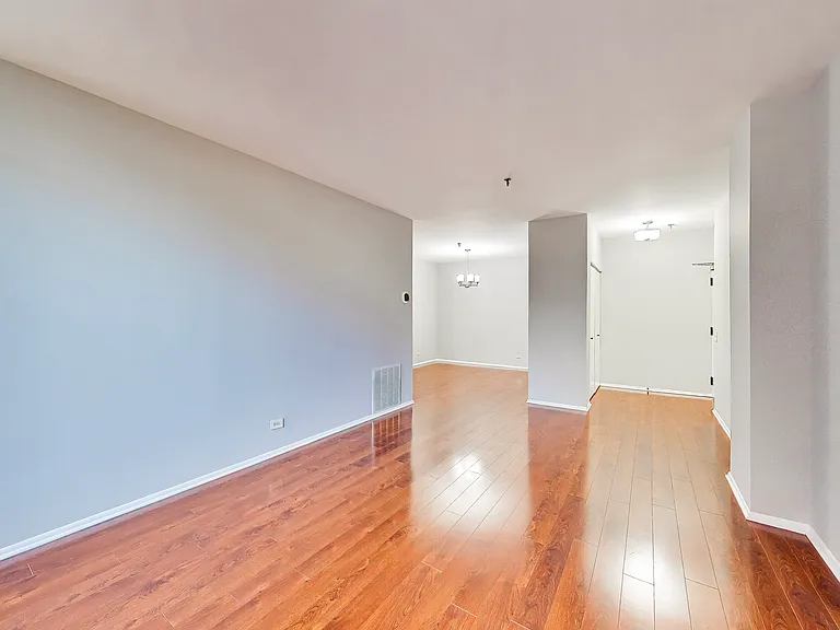 740 S Federal St #810 — Photo 24