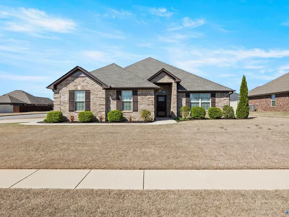 13277 Hidden Valley Dr, Madison, AL 35756