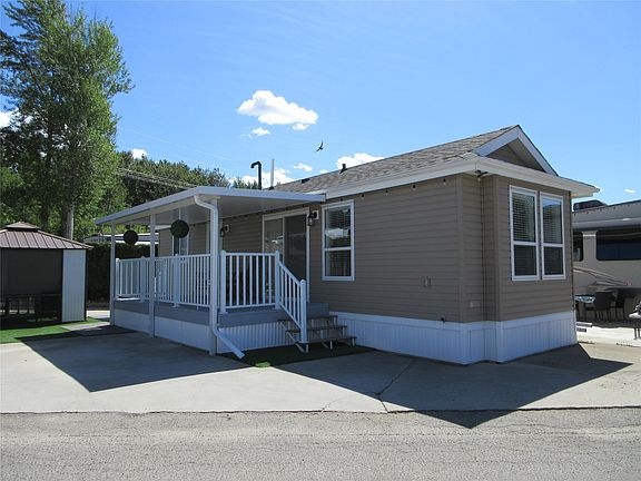 2nd image of 415 Commonwealth Rd #362