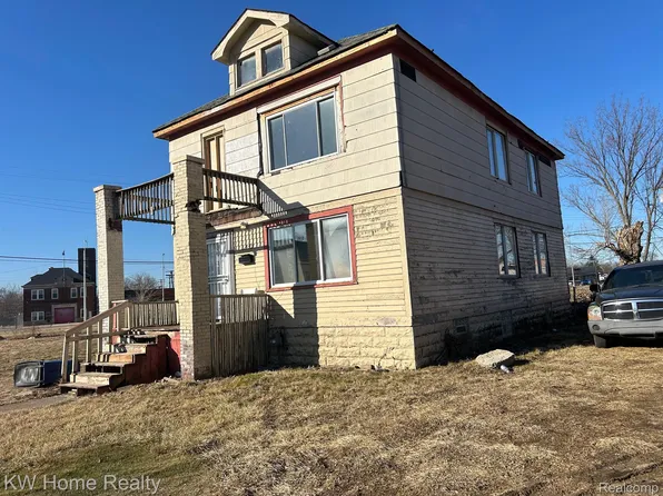 12553 Pinehurst St, Detroit, MI 48204