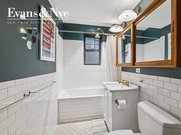 370 Central Park West 113 image 3 of 7