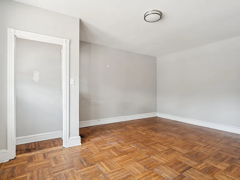 4159 Ridge Ave #1 — Photo 10