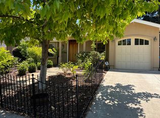 2121 Creeden Way, Mountain View, CA 94040