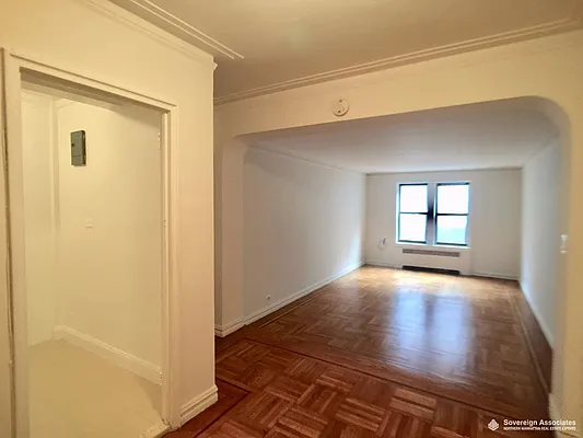 Rented by Sovereign Associates | media 3