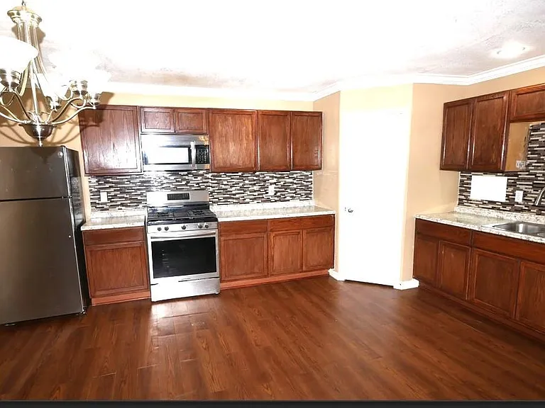 6735 Narcissus St #A — Photo 2
