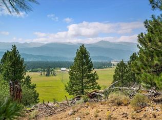 79 Alpha View Pl, Cascade, ID 83611