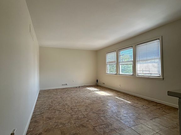 3rd image of 3825 Hylan Blvd Floor 2