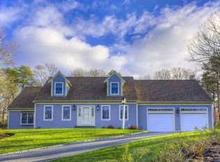 64 Surrey Ln, Barnstable, MA 02630