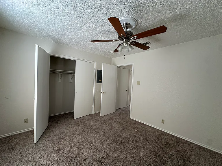 417 Withers St #7 — Photo 6