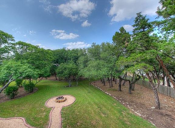 2nd image of 411 Duck Lake Dr