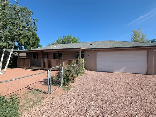 139 E Springdale Dr Photo 1