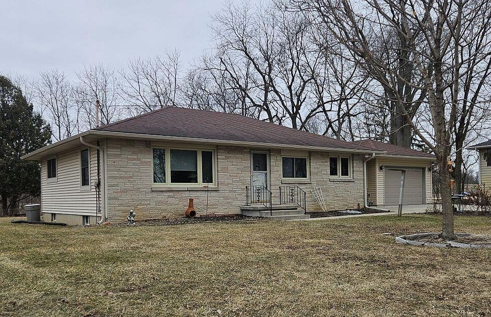 1st image of N2285 County Rd D ROAD