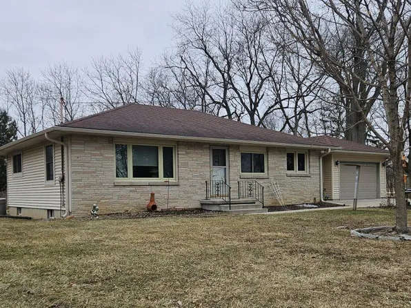 N2285 County Rd D ROAD, Fort Atkinson, WI 53538