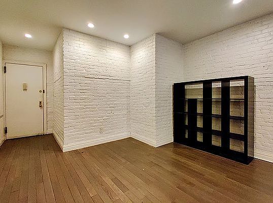 5th image of 101 E 116th St APT 3G
