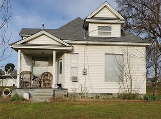 129 N Reveille St, Magazine, AR 72943