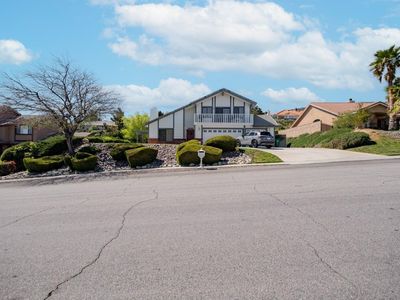 6724 Granada Dr, Palmdale, CA, 93551
