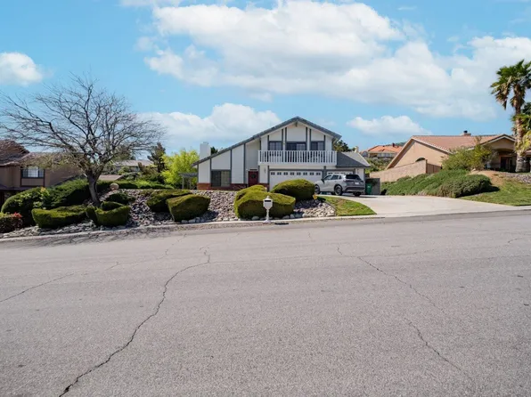 6724 Granada Dr, Palmdale, CA 93551