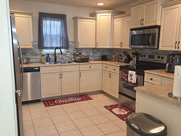 5th image of 43 Fuller Cir #43