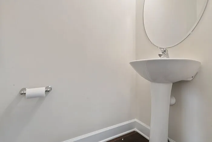 109 Holstein Dr — Photo 13