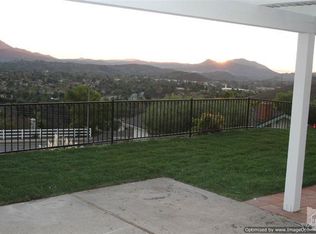 976 Calle Ruiz, Thousand Oaks, CA 91360