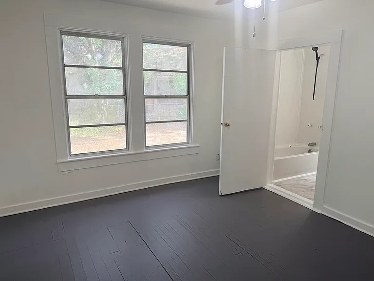 1006 Depot St — Photo 20