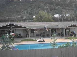 9624 Chocolate Summit Dr, El Cajon, CA 92021