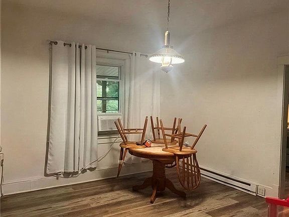 4th image of 515 N 3rd St