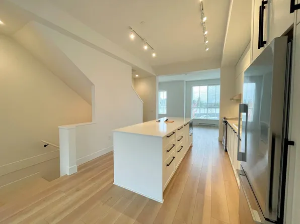 4656 Orca Way, Tsawwassen, BC V4M 0C9