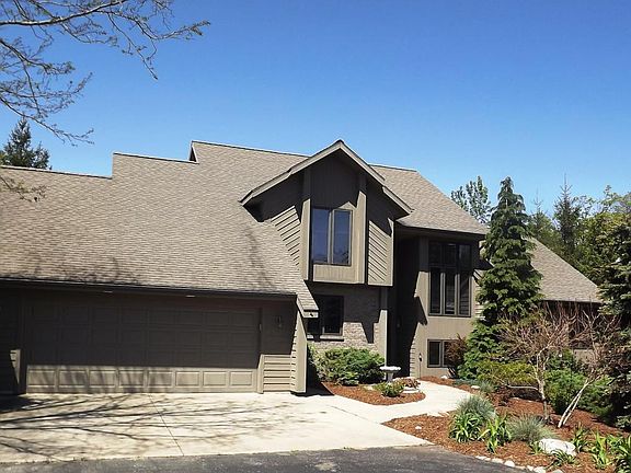 2nd image of 5919 Lakeshore Dr