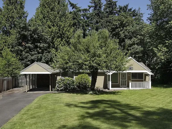 9247 SW 8th Dr, Portland, OR 97219