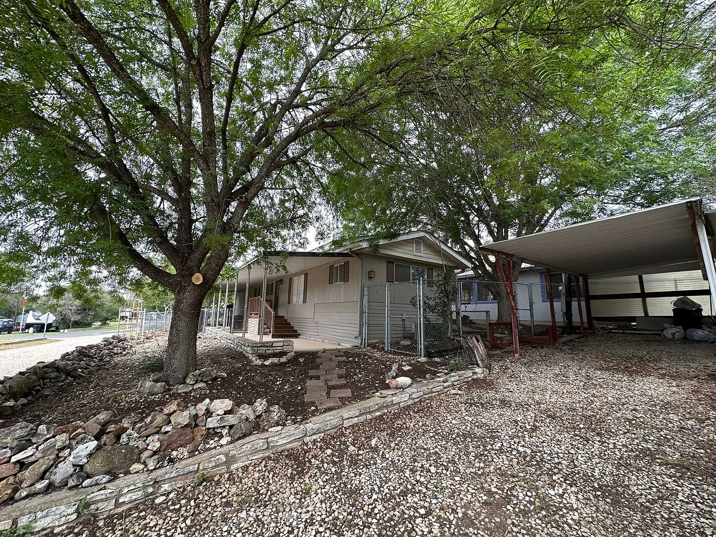 3/2 Home in Ingram — Photo 1